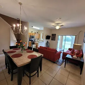 Townhouse In Regal Palms Resort, Amenities, Pool & Lazy River, Near Disney, Orlando Apartment Davenport